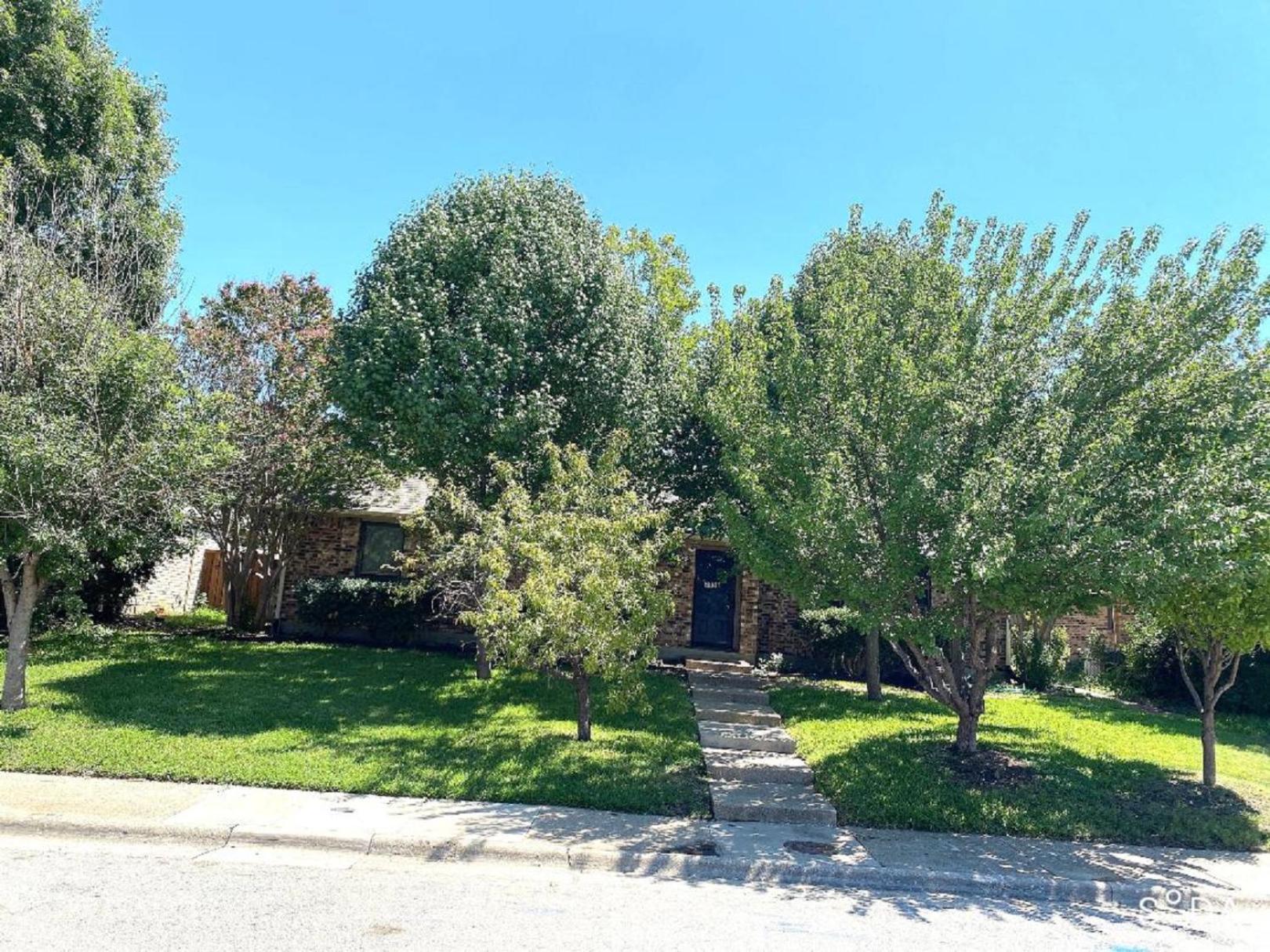 Homestayyy Dallas Esterno foto